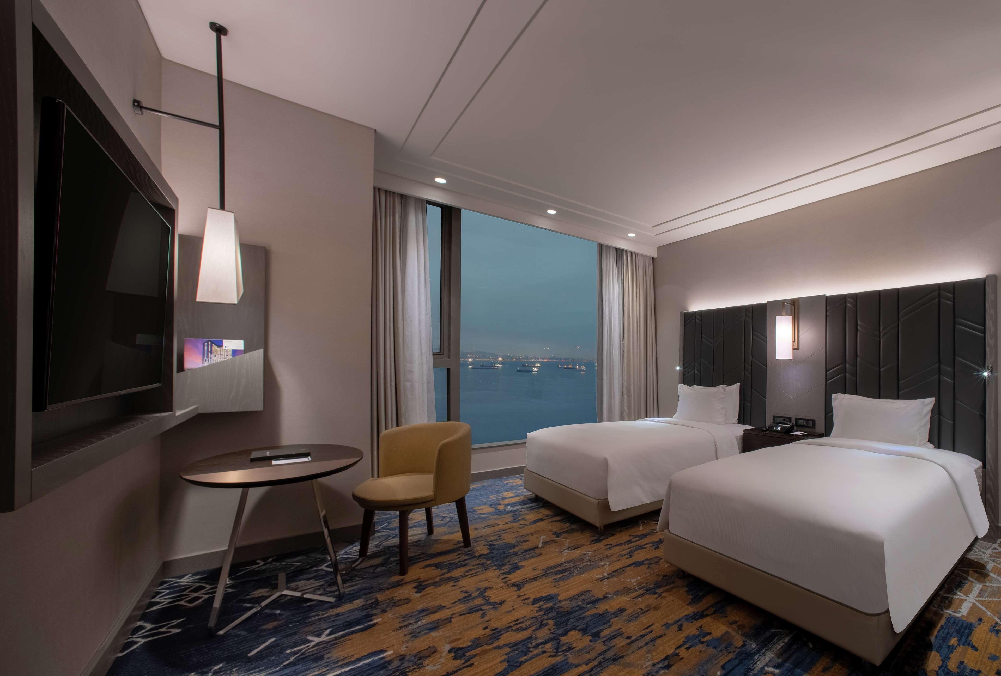 فندق هيلتون إسطنبول باكيركوى اسطنبول الغرفة الصورة Deluxe Room