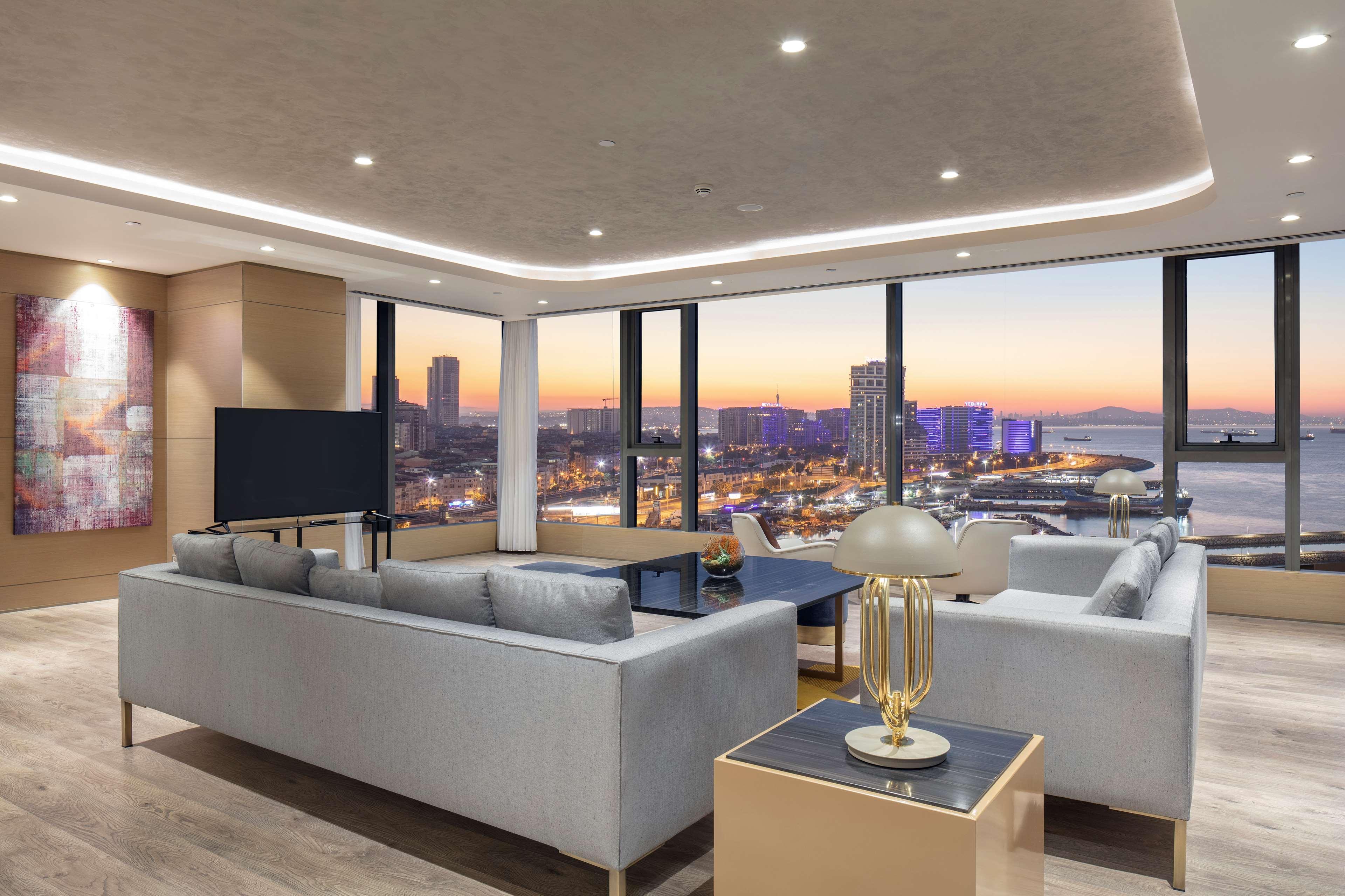 فندق هيلتون إسطنبول باكيركوى اسطنبول المظهر الخارجي الصورة Interior of a typical apartment
