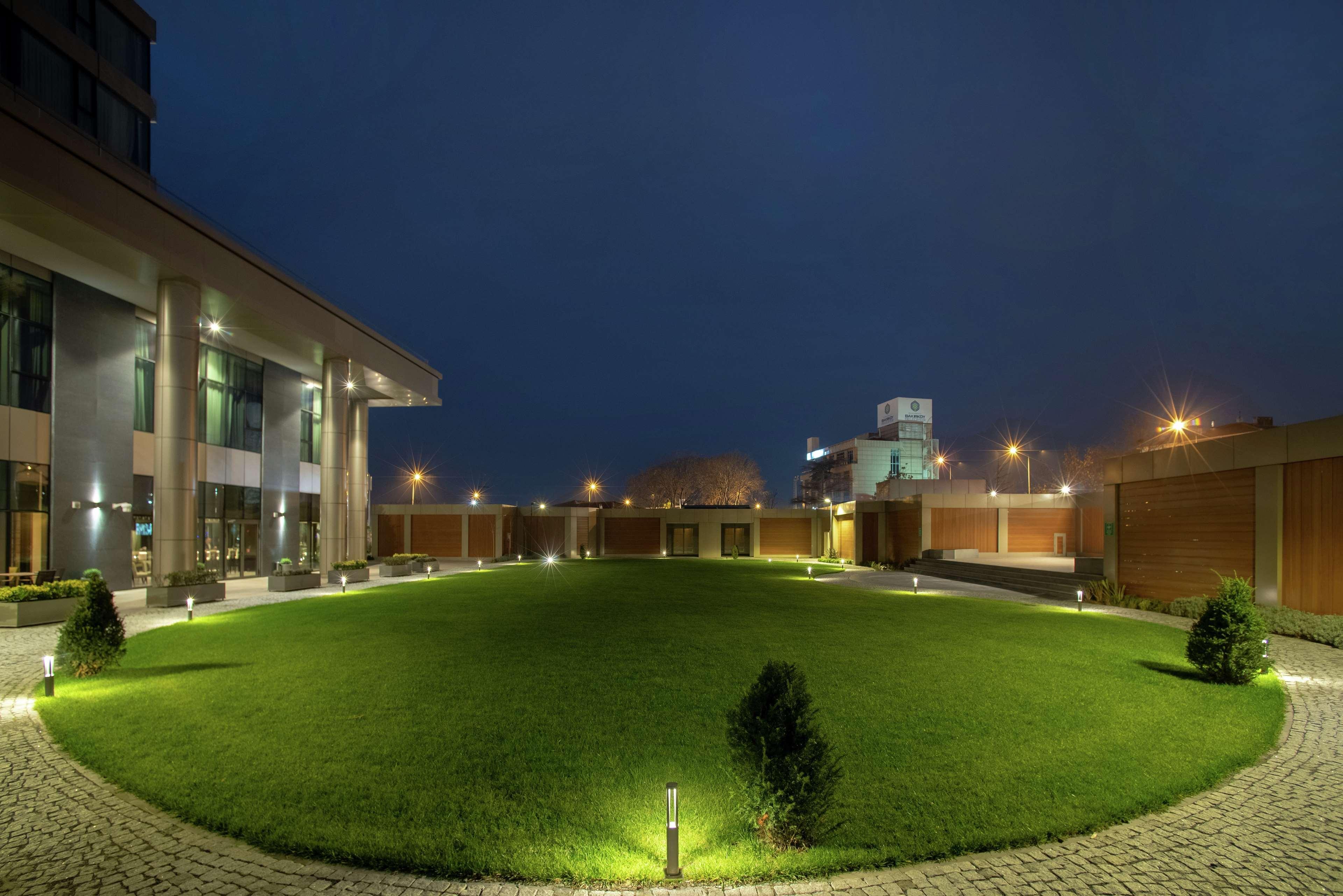 فندق هيلتون إسطنبول باكيركوى اسطنبول المظهر الخارجي الصورة University of Novi Sad