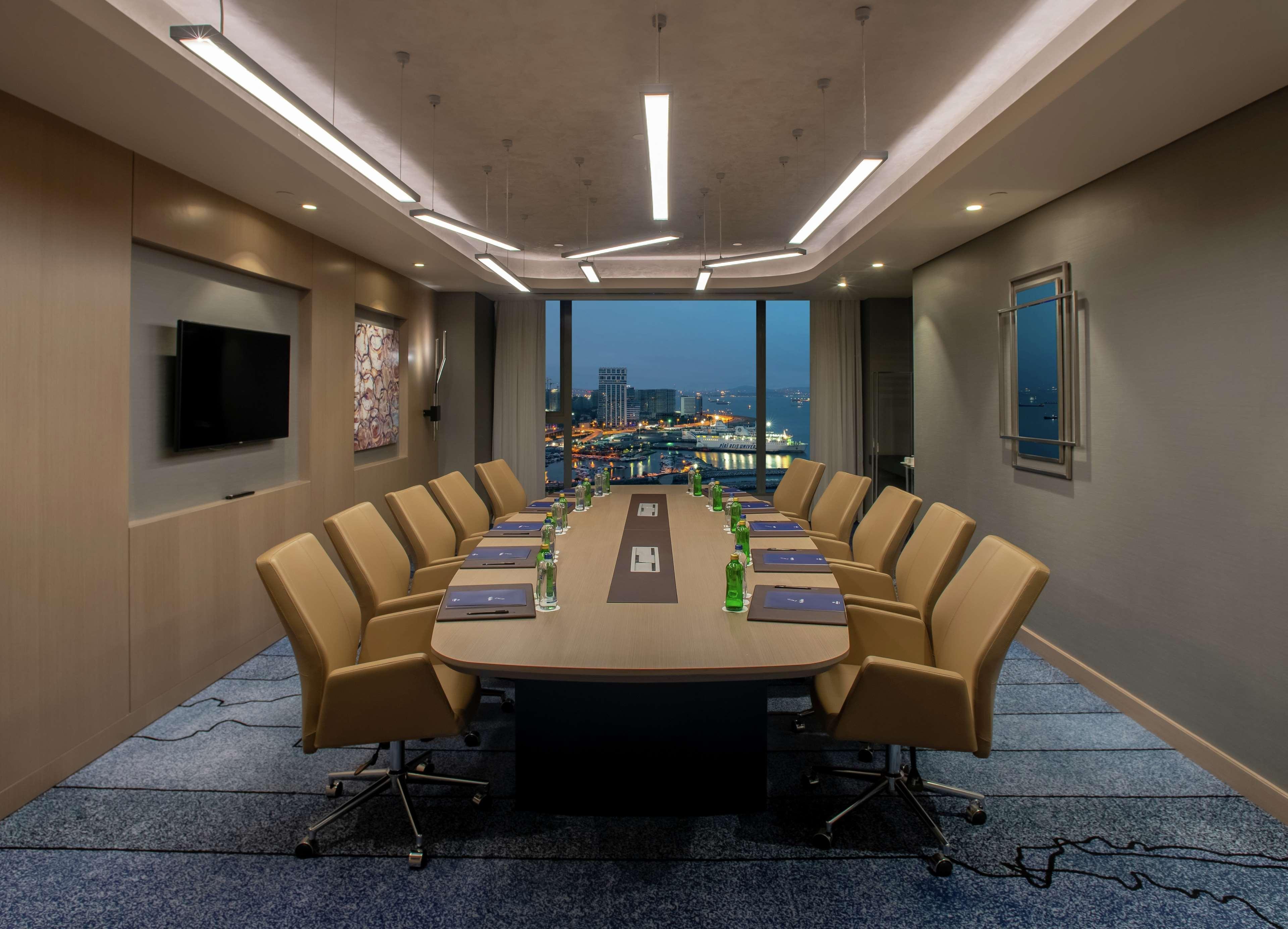 فندق هيلتون إسطنبول باكيركوى اسطنبول المظهر الخارجي الصورة Meeting room